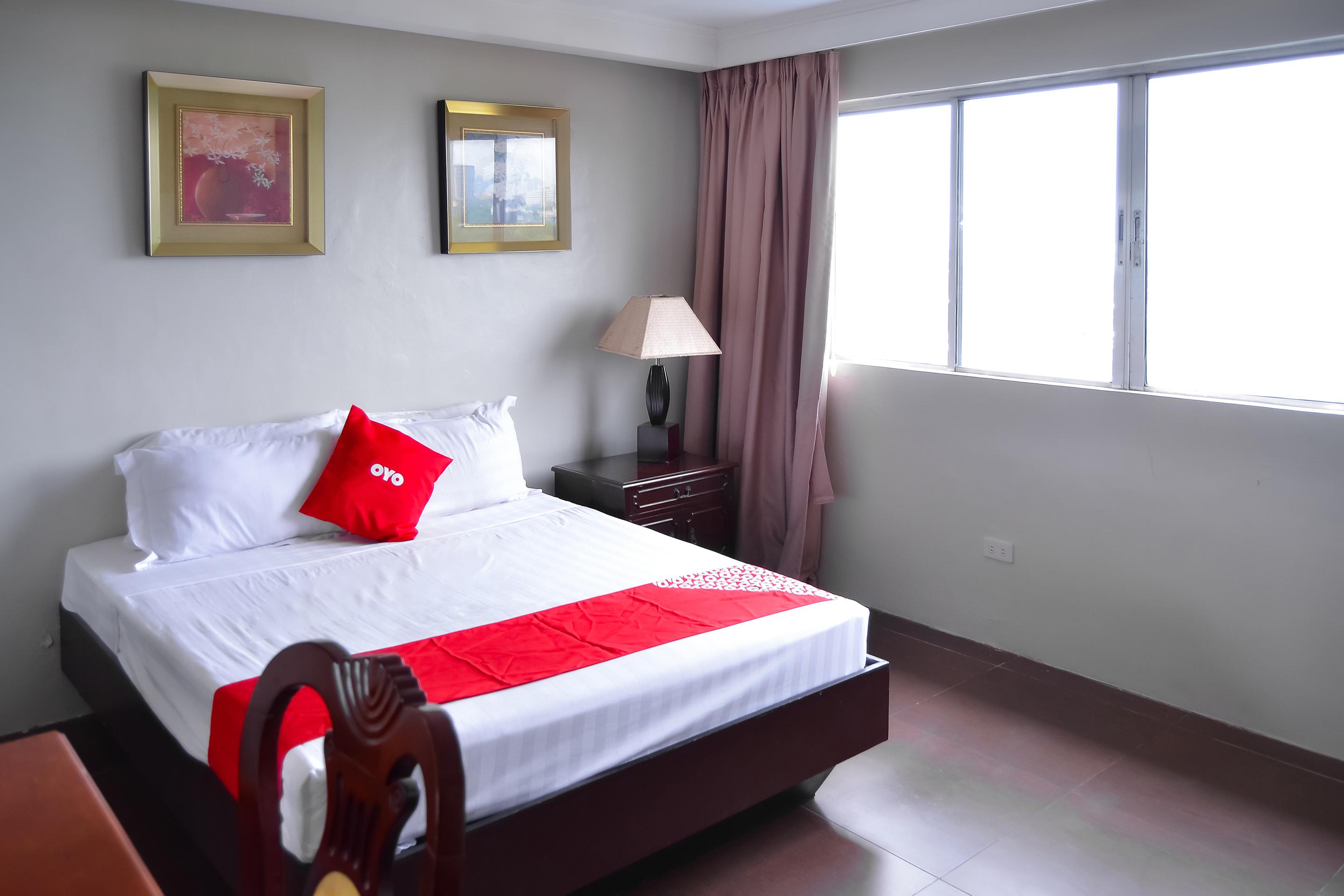 Hotel Super Oyo 791 Bell Mansion à Quezon City Extérieur photo