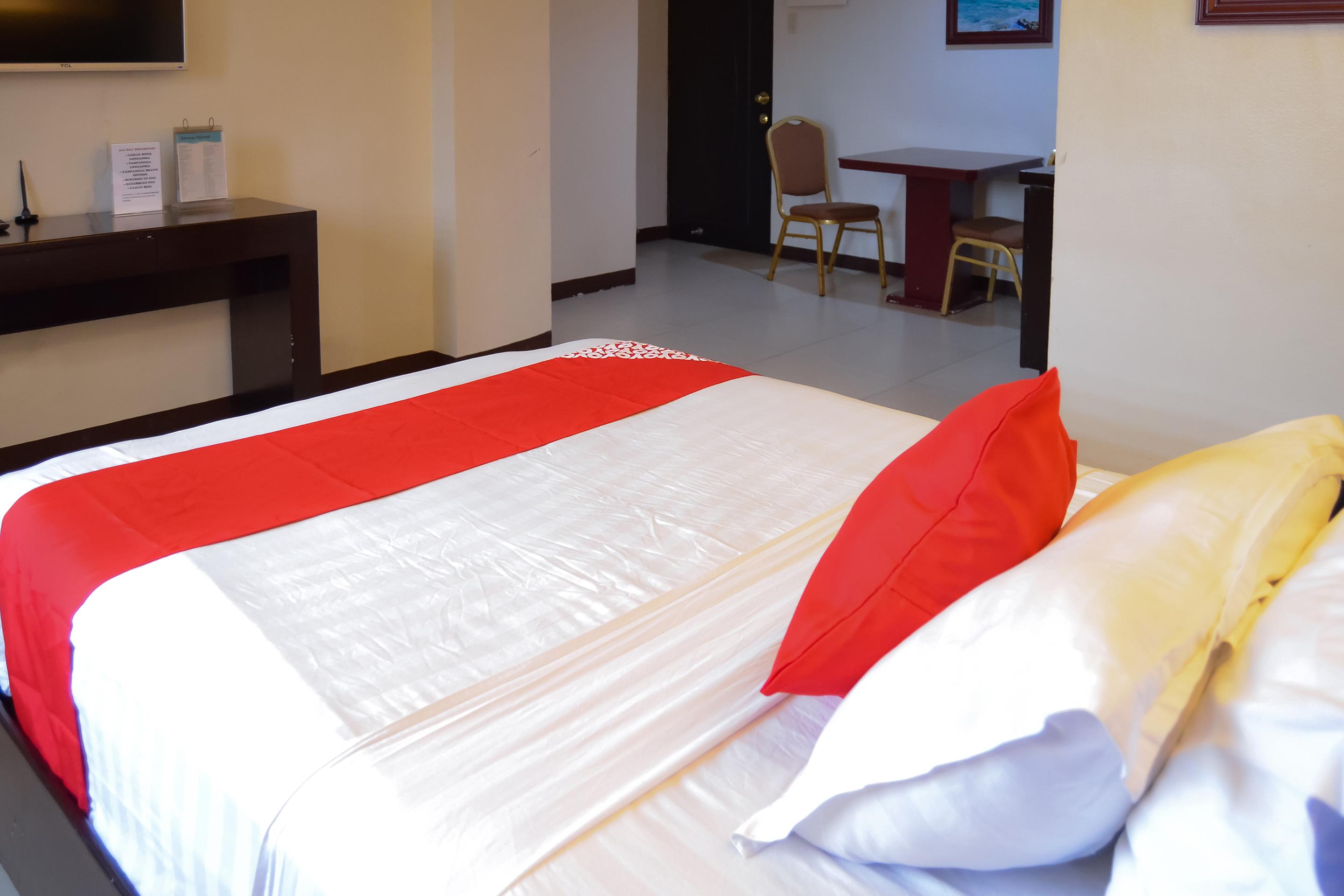 Hotel Super Oyo 791 Bell Mansion à Quezon City Extérieur photo
