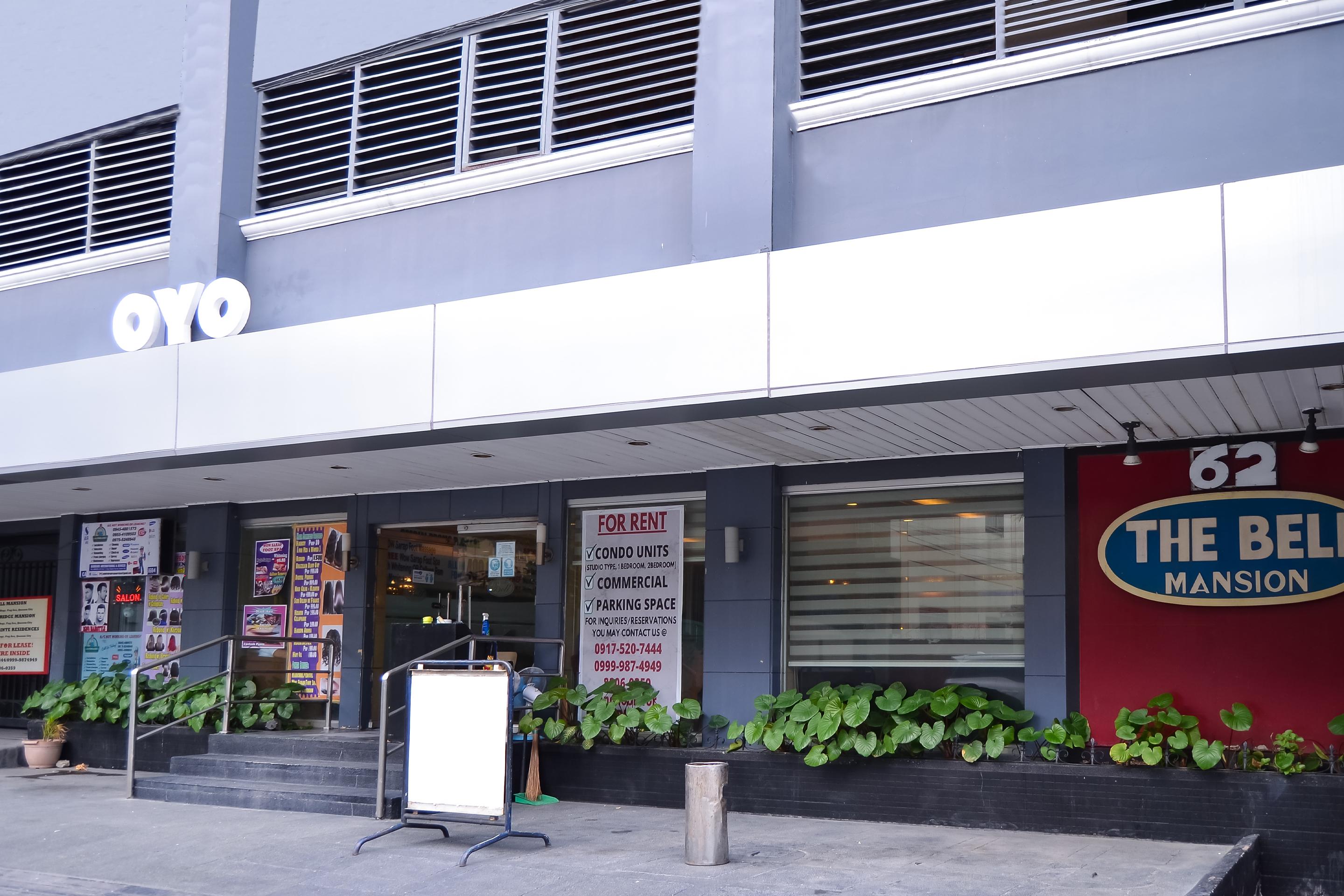 Hotel Super Oyo 791 Bell Mansion à Quezon City Extérieur photo